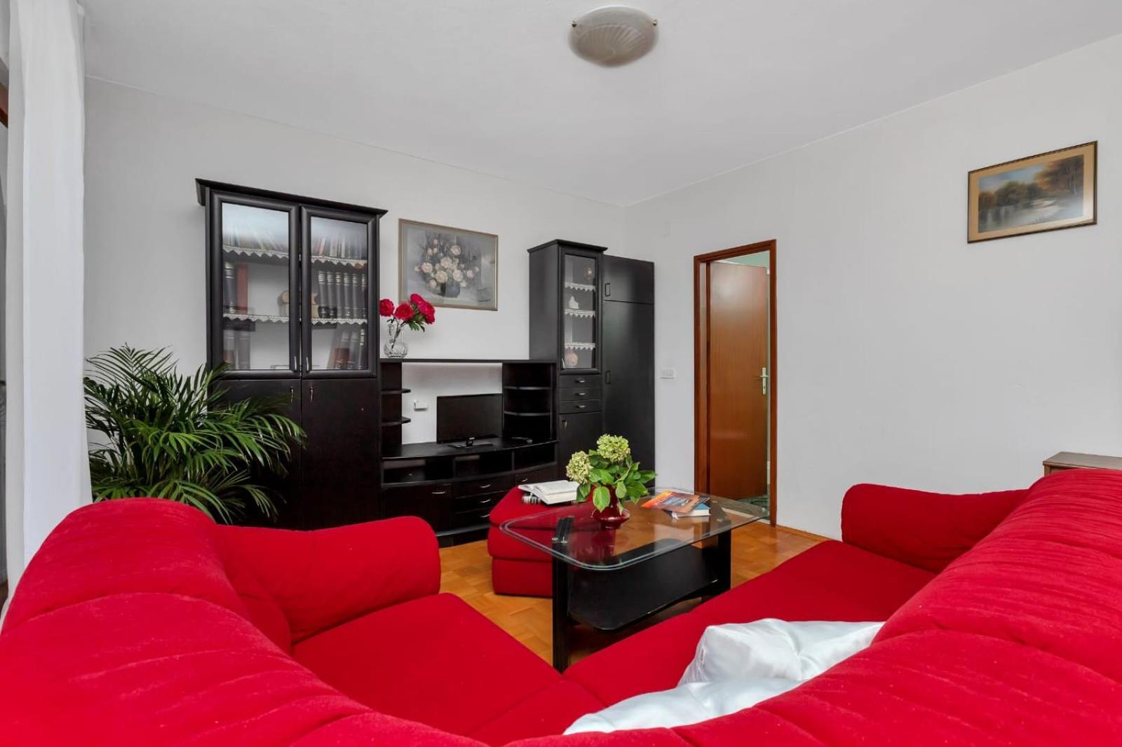 Apartments Bole Makarska Eksteriør bilde